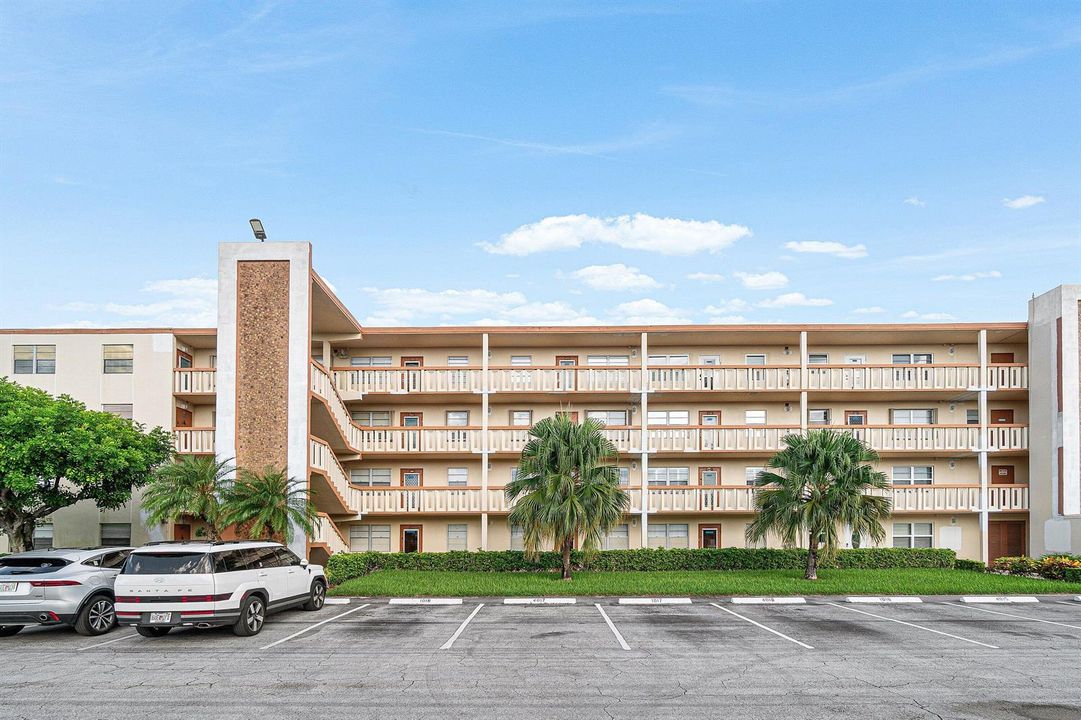 001-4017NewcastleA-BocaRaton-FL-33434-SM