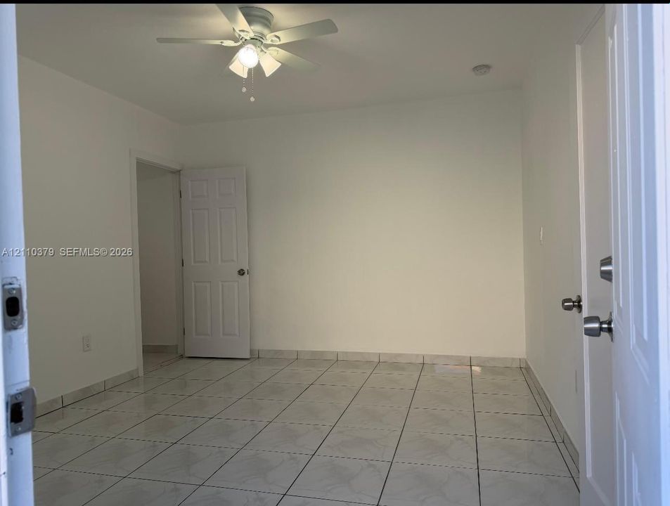 En Renta: $1,350 (0 camas, 1 baños, 500 Pies cuadrados)