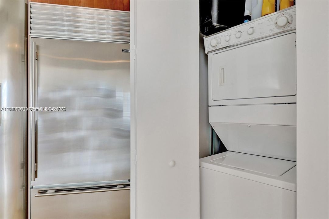 В аренду: $6,500 (2 спален, 2 ванн, 1276 Квадратных фут)