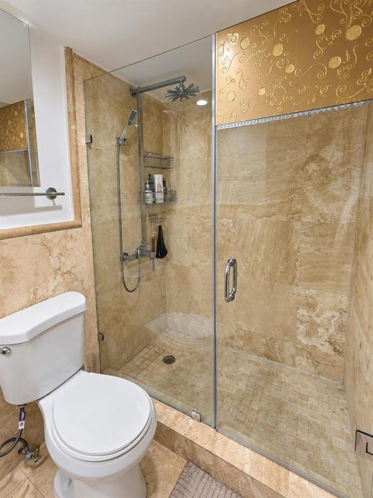 Modern Beige Marble Bathroom Shower