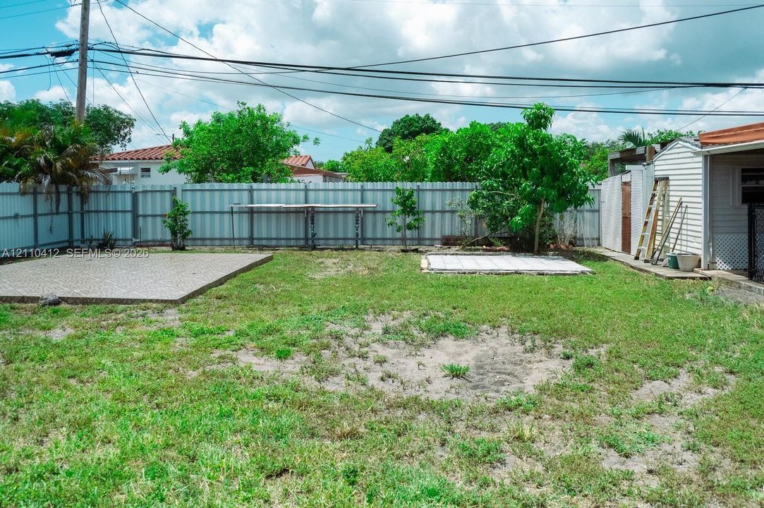 En Venta: $630,000 (3 camas, 2 baños, 1176 Pies cuadrados)
