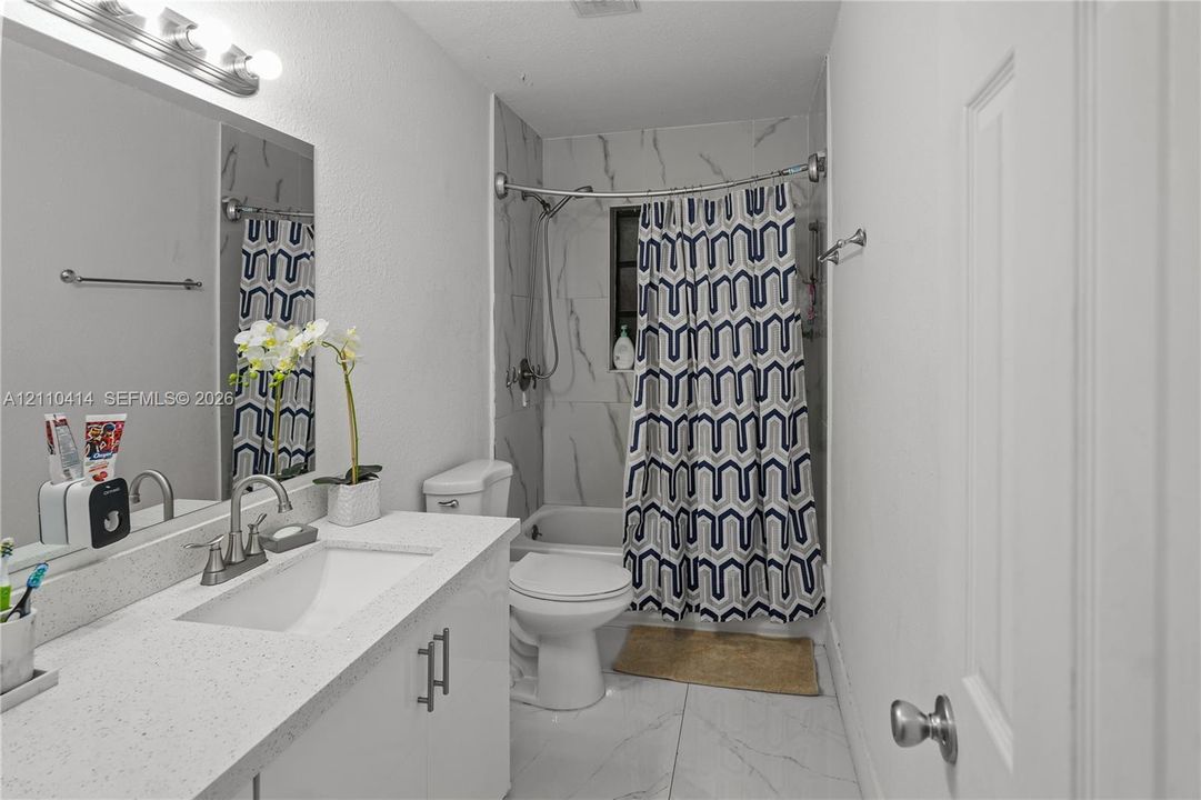 En Renta: $3,500 (3 camas, 1 baños, 1326 Pies cuadrados)