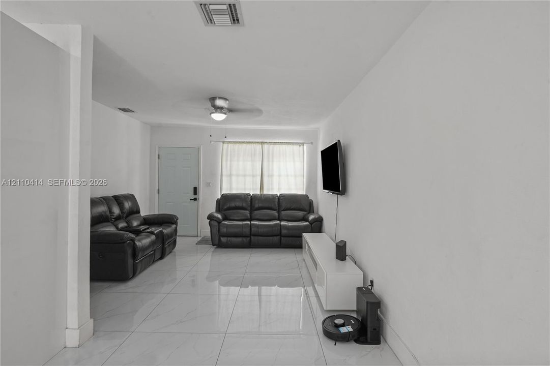 En Renta: $3,500 (3 camas, 1 baños, 1326 Pies cuadrados)