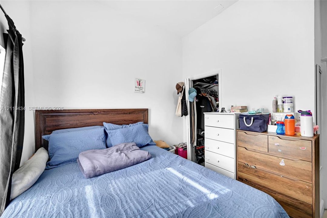 For Sale: $1,500,000 (0 beds, 0 baths, 2752 Square Feet)