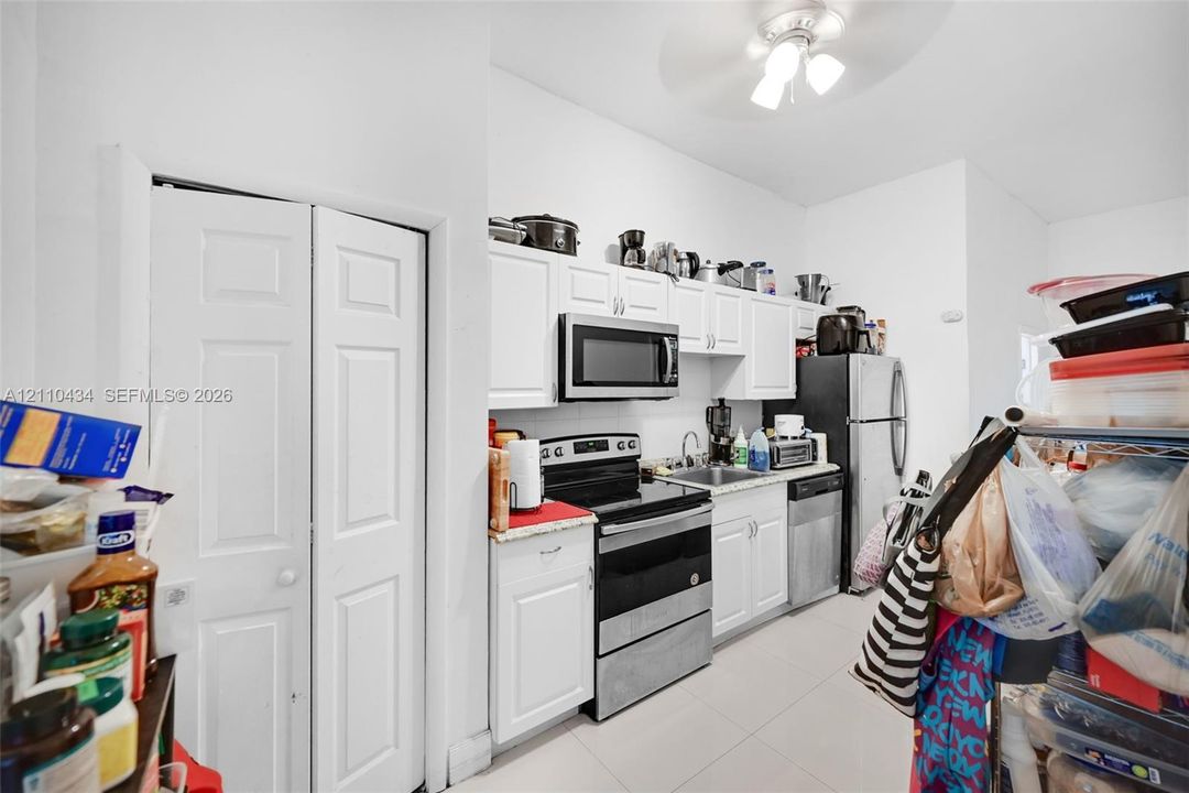 For Sale: $1,500,000 (0 beds, 0 baths, 2752 Square Feet)