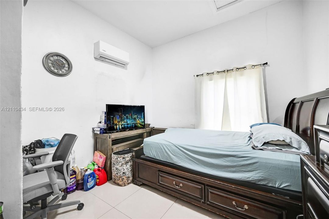 For Sale: $1,500,000 (0 beds, 0 baths, 2752 Square Feet)