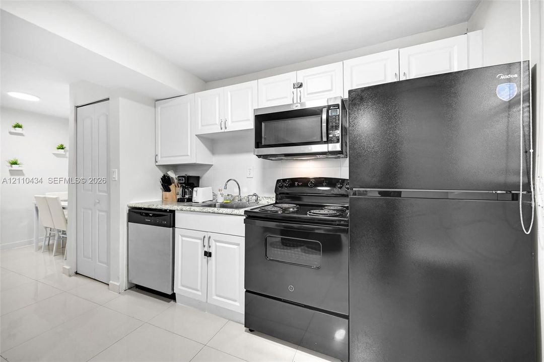 For Sale: $1,500,000 (0 beds, 0 baths, 2752 Square Feet)