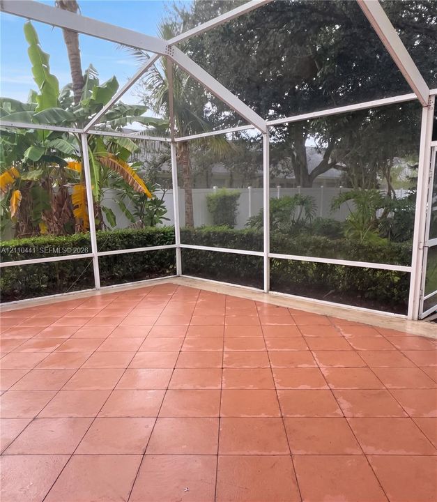 En Venta: $195,000 (3 camas, 3 baños, 1560 Pies cuadrados)