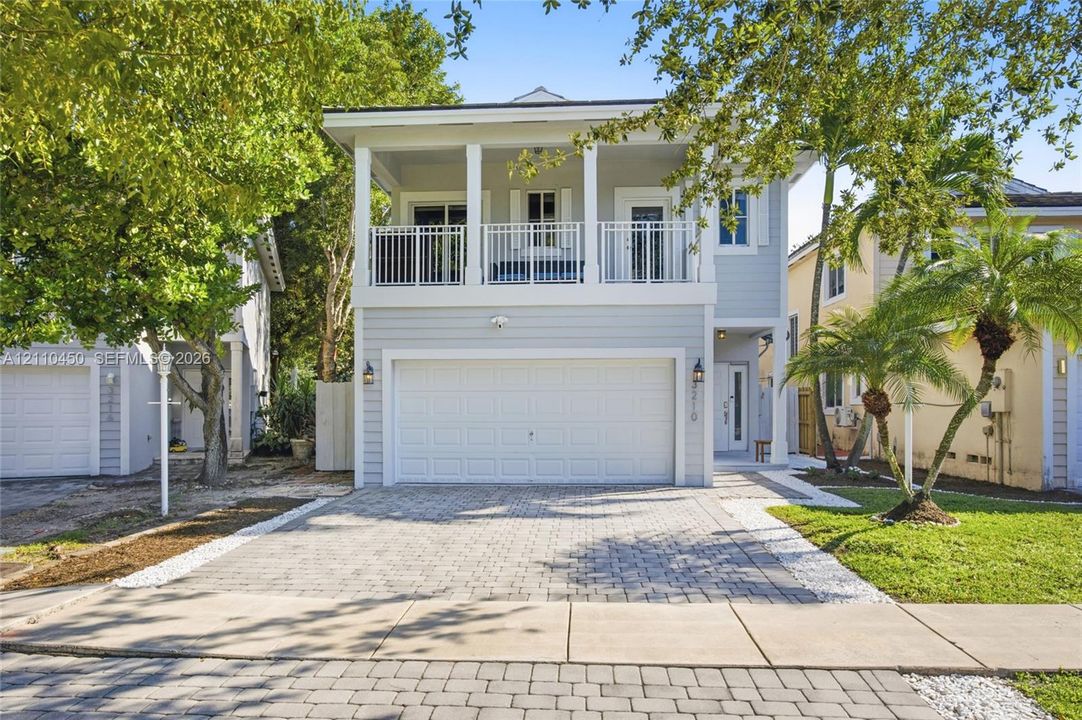 На продажу: $469,000 (4 спален, 2 ванн, 1762 Квадратных фут)