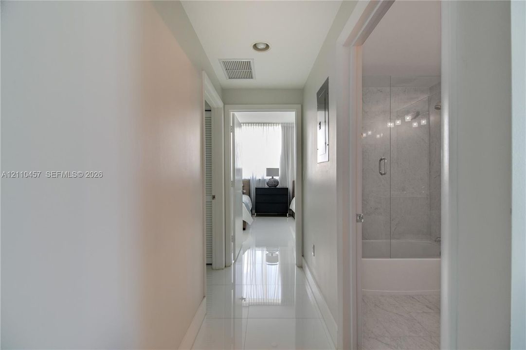 В аренду: $3,500 (2 спален, 2 ванн, 1203 Квадратных фут)