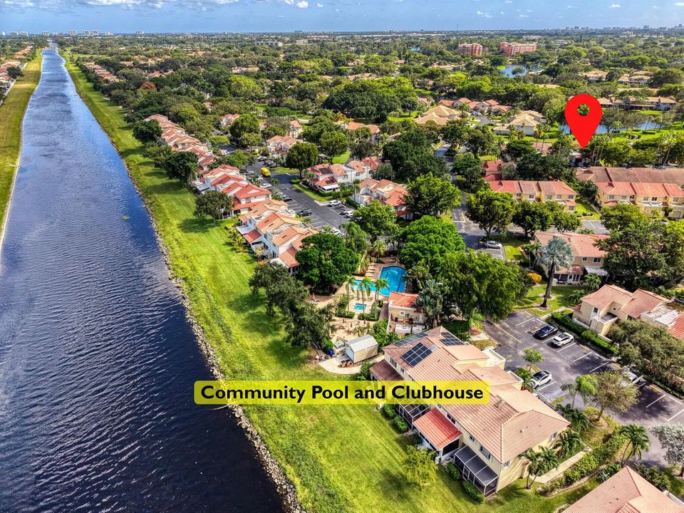 19 Community Clubhouse+pool (01)