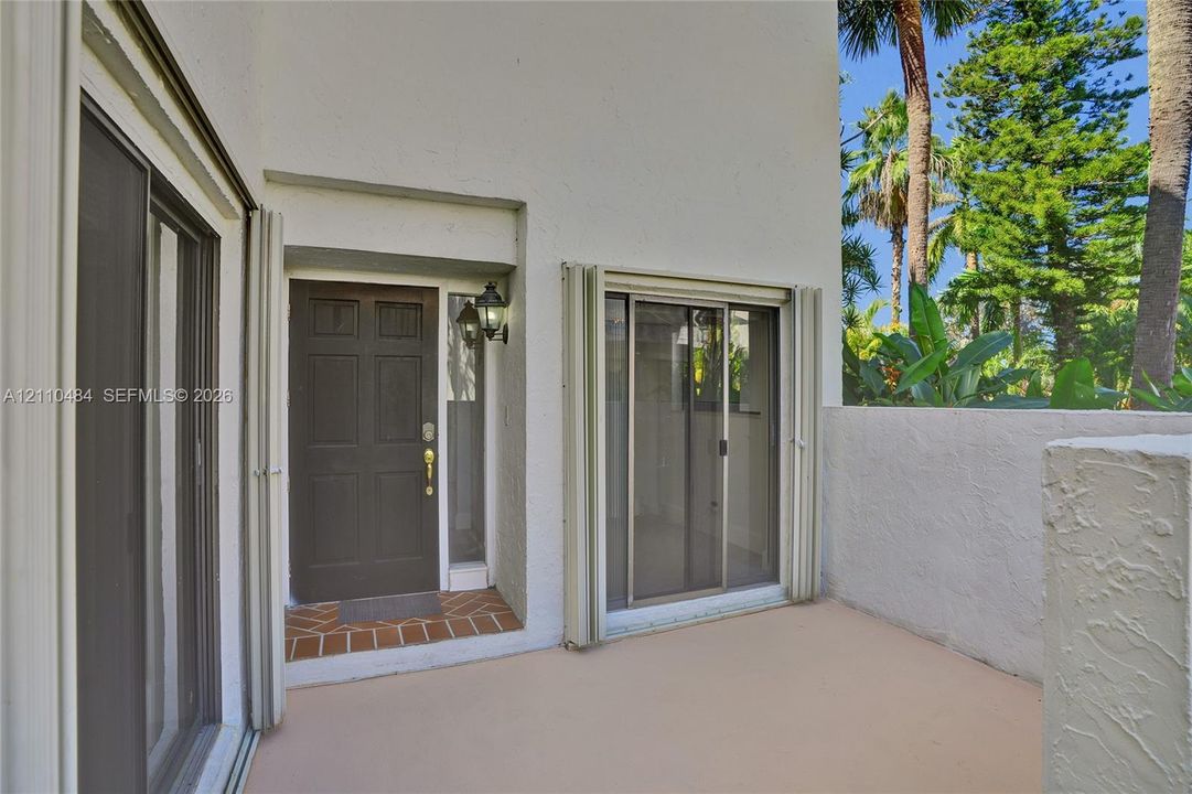 Private corner home