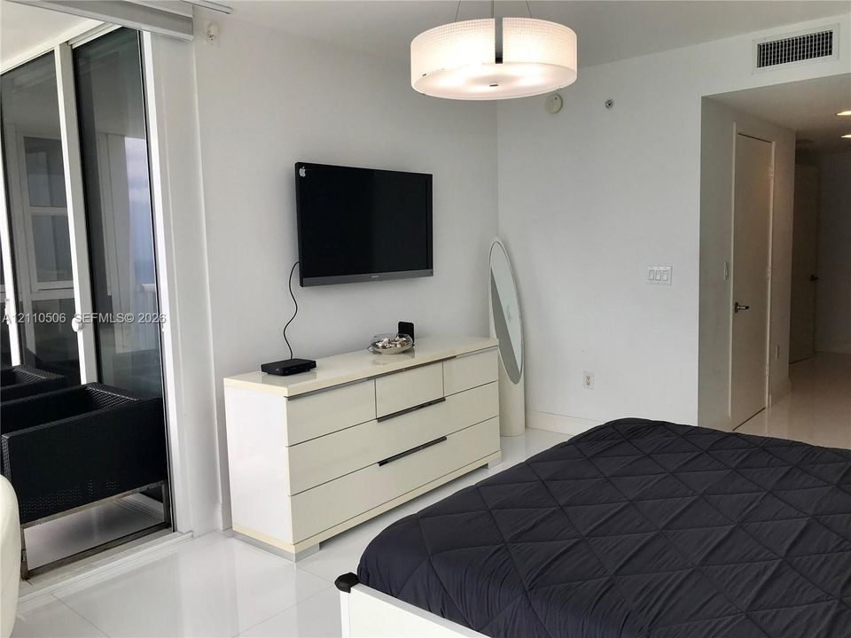 En Renta: $9,000 (2 camas, 2 baños, 1643 Pies cuadrados)