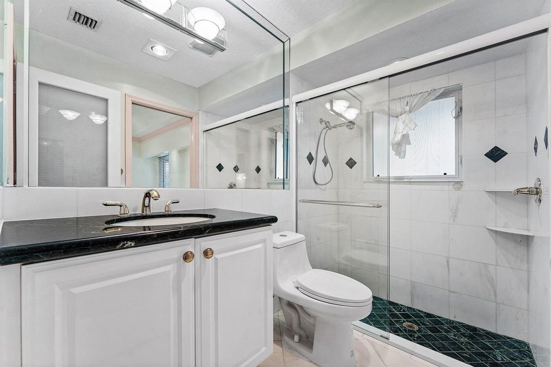 022-1115Southeast14thAvenue-DeerfieldBea