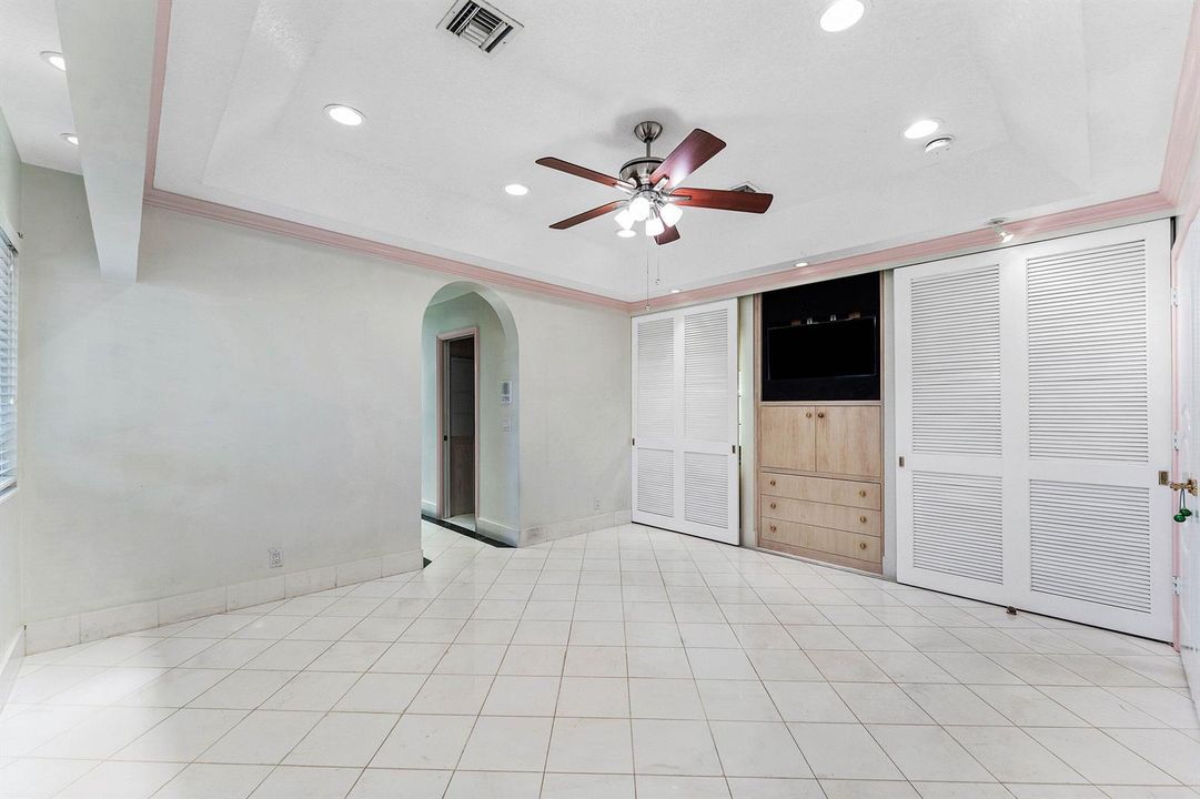 020-1115Southeast14thAvenue-DeerfieldBea