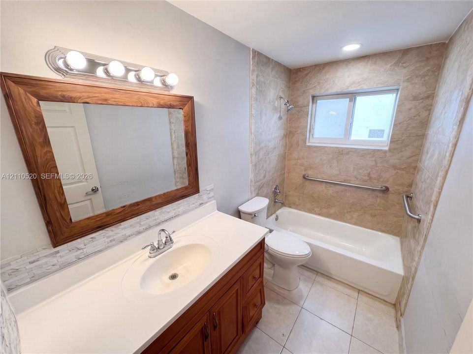 For Rent: $3,800 (4 beds, 2 baths, 1794 Square Feet)