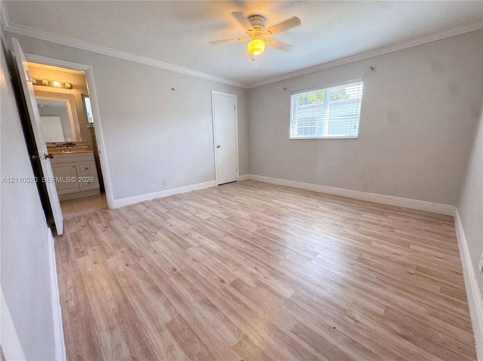 For Rent: $3,800 (4 beds, 2 baths, 1794 Square Feet)