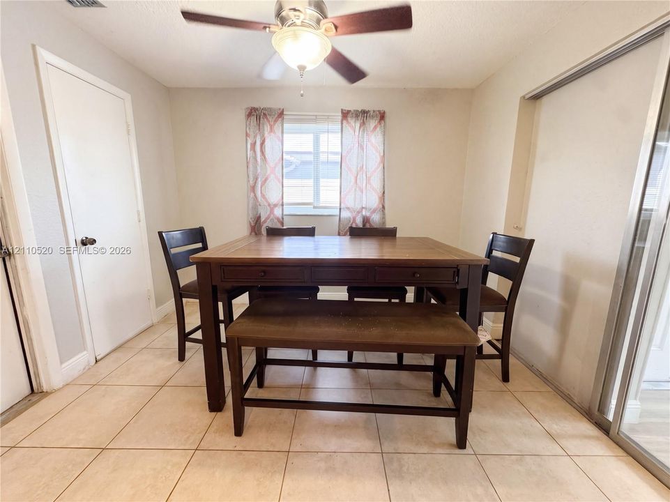 For Rent: $3,800 (4 beds, 2 baths, 1794 Square Feet)