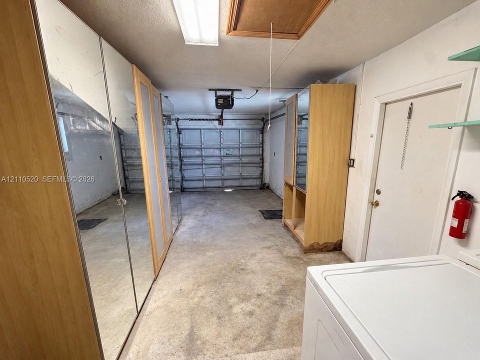 For Rent: $3,800 (4 beds, 2 baths, 1794 Square Feet)