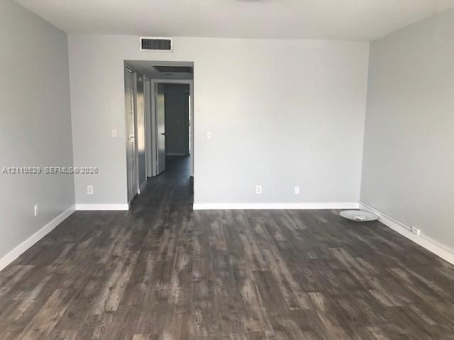 For Rent: $1,900 (2 beds, 2 baths, 1166 Square Feet)