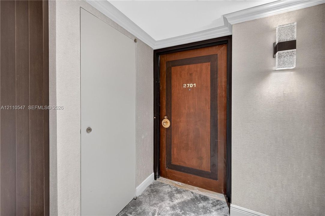 For Rent: $12,500 (3 beds, 4 baths, 2470 Square Feet)