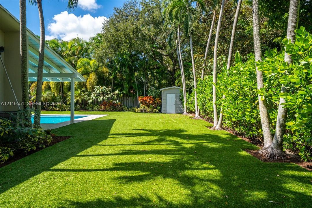 En Venta: $2,395,000 (4 camas, 3 baños, 2131 Pies cuadrados)