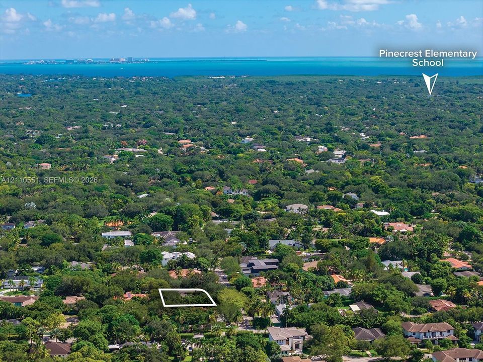 Aerial perspective of Pinecrest, Florida