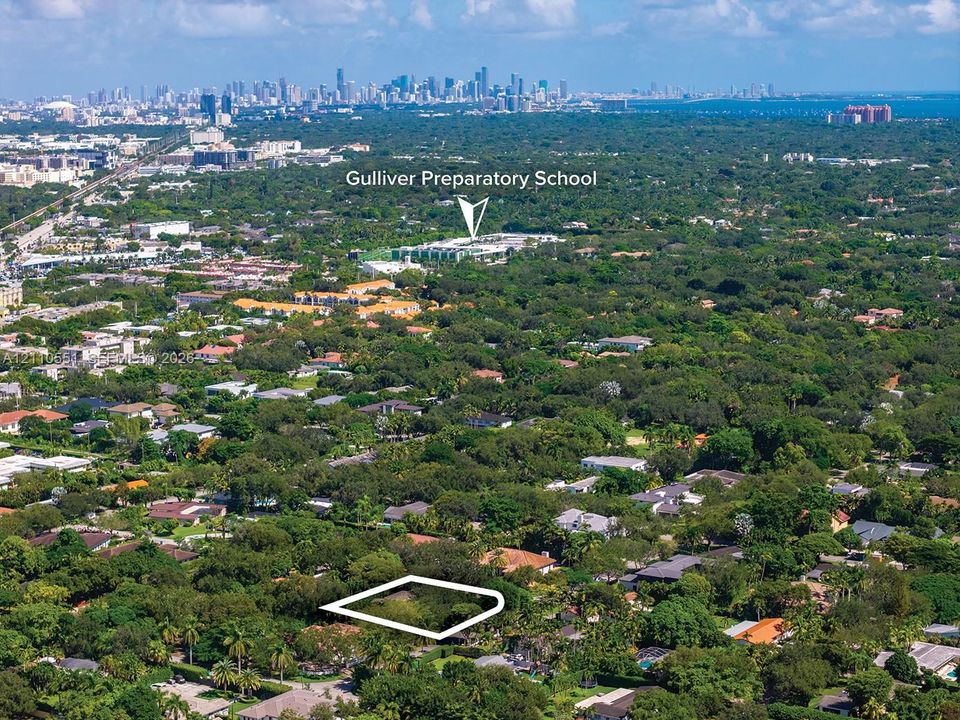 Aerial perspective of Pinecrest, Florida