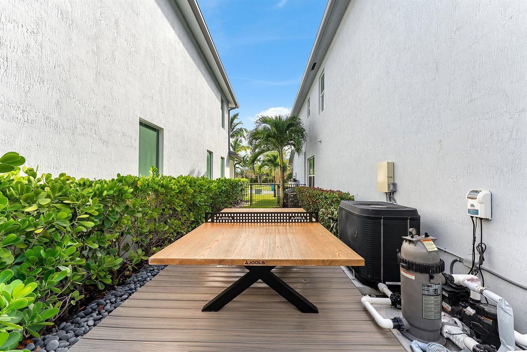 041-2661CountryLakeTrail-BoyntonBeach-FL
