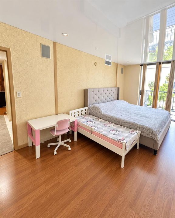 09_Bedroom_Alternate