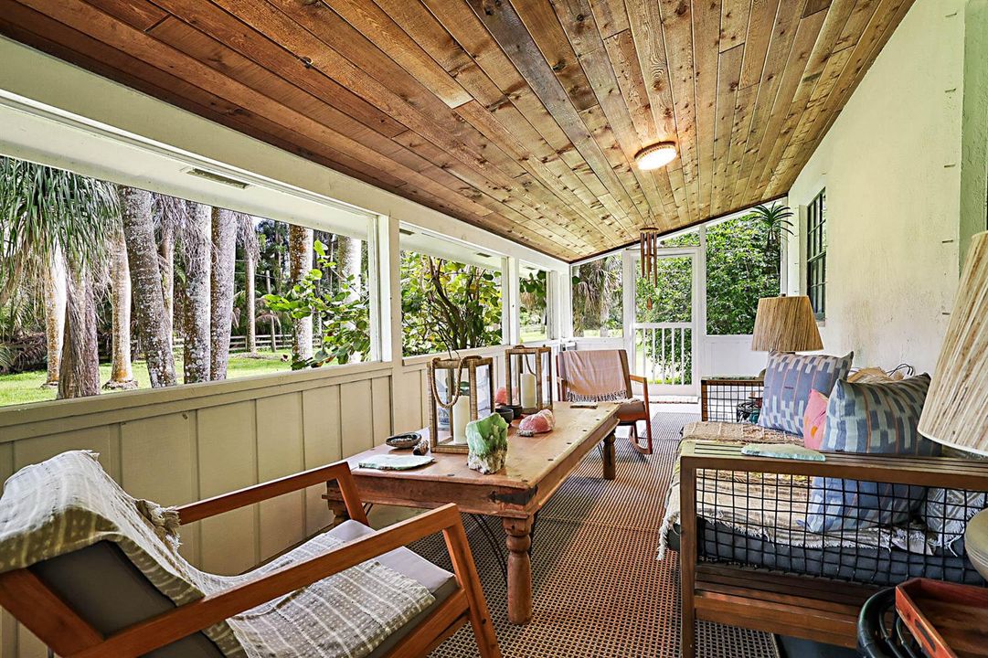screened porch
