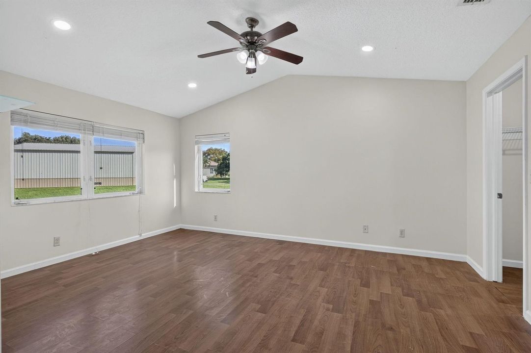 30-web-or-mls-BS1A3142
