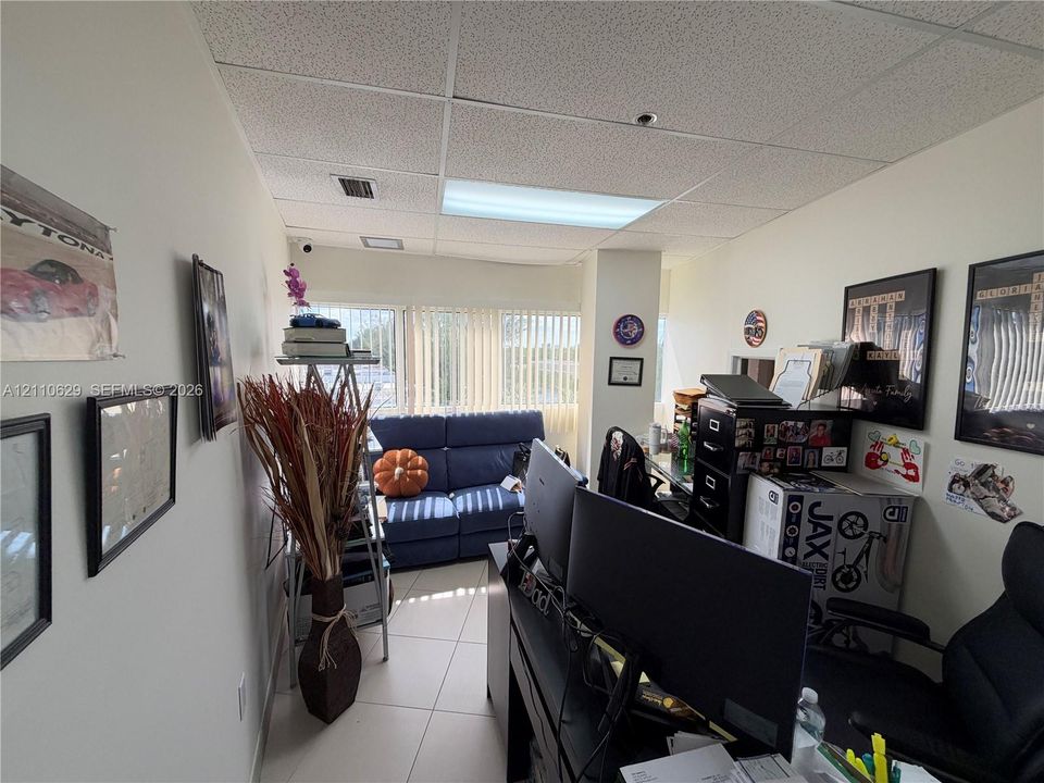 Private office 2