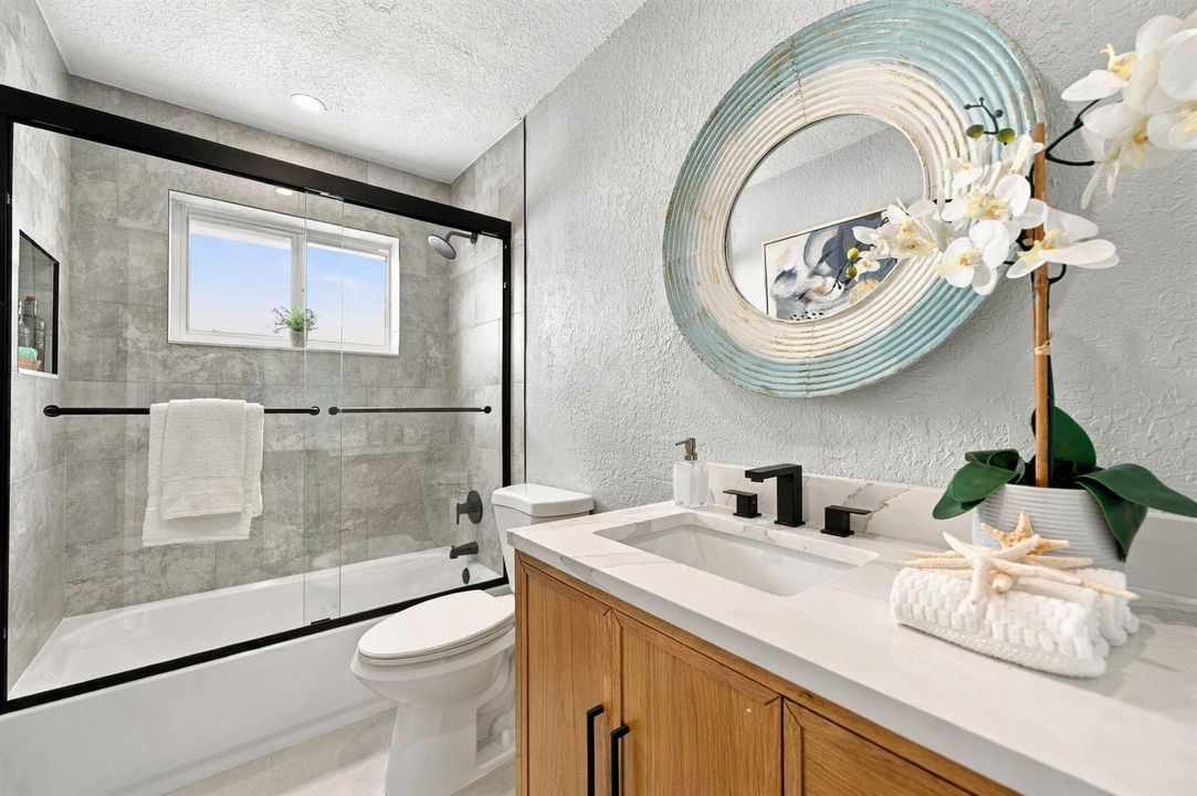 GUEST BATH