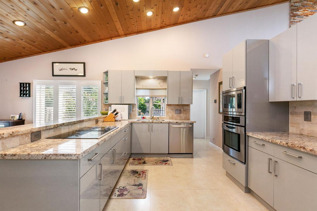 1I6A7580