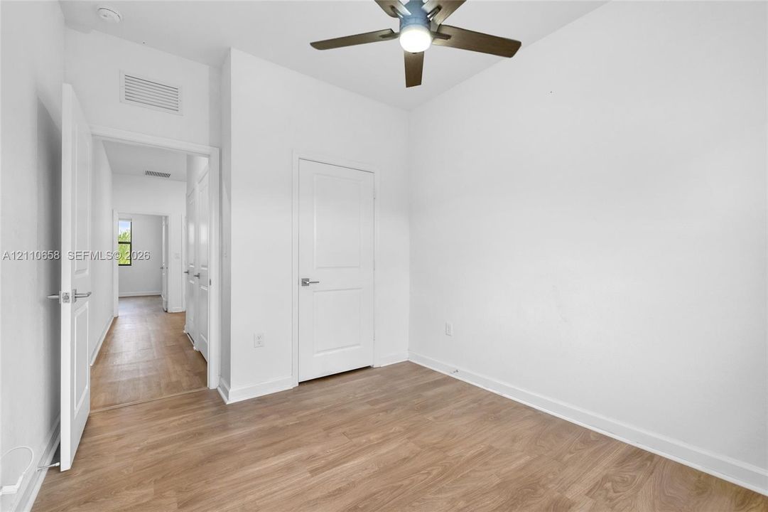 For Sale: $314,900 (3 beds, 2 baths, 1466 Square Feet)