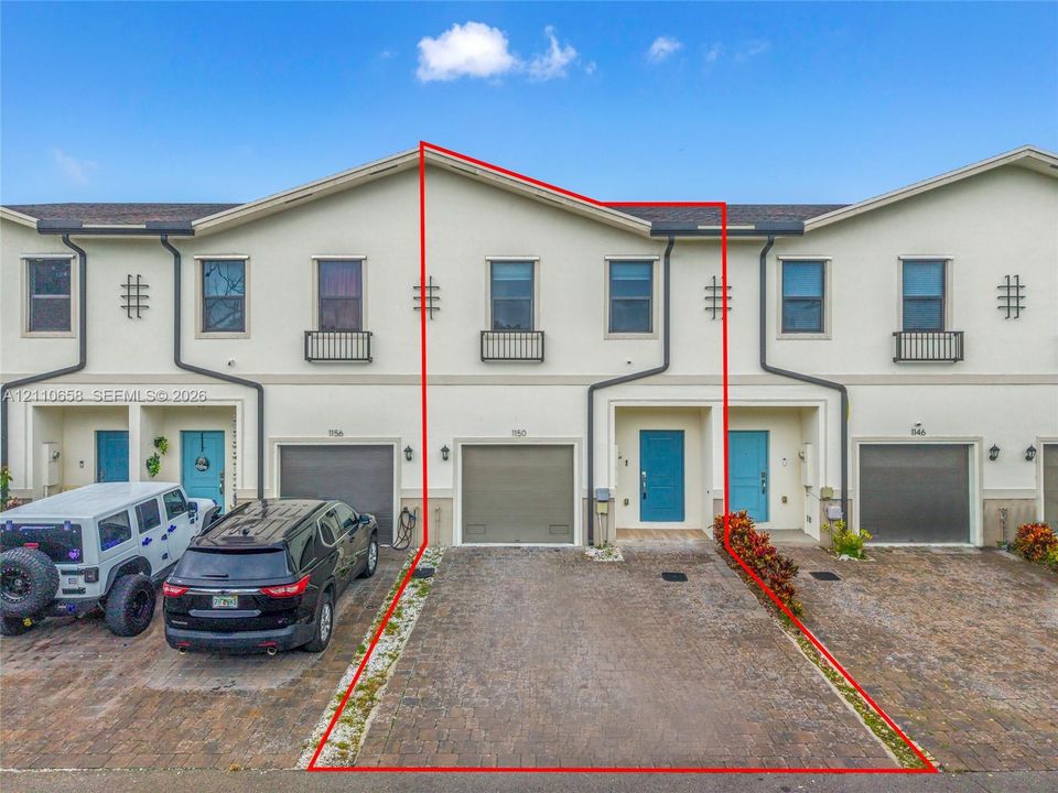 For Sale: $314,900 (3 beds, 2 baths, 1466 Square Feet)