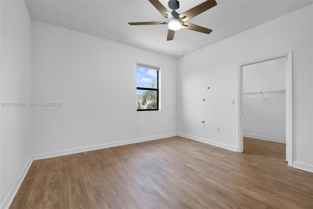 For Sale: $314,900 (3 beds, 2 baths, 1466 Square Feet)