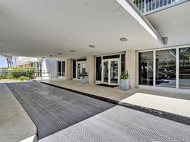 На продажу: $389,000 (2 спален, 2 ванн, 1356 Квадратных фут)