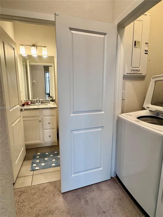 For Rent: $2,950 (3 beds, 2 baths, 1530 Square Feet)