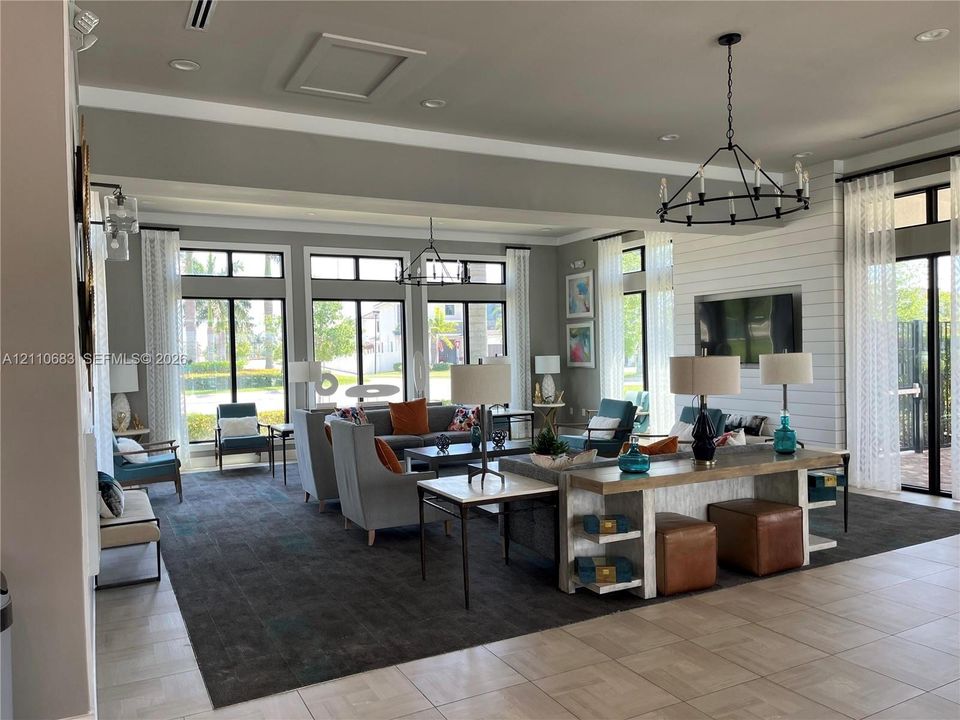 For Rent: $2,950 (3 beds, 2 baths, 1530 Square Feet)