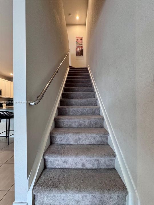 For Rent: $2,950 (3 beds, 2 baths, 1530 Square Feet)