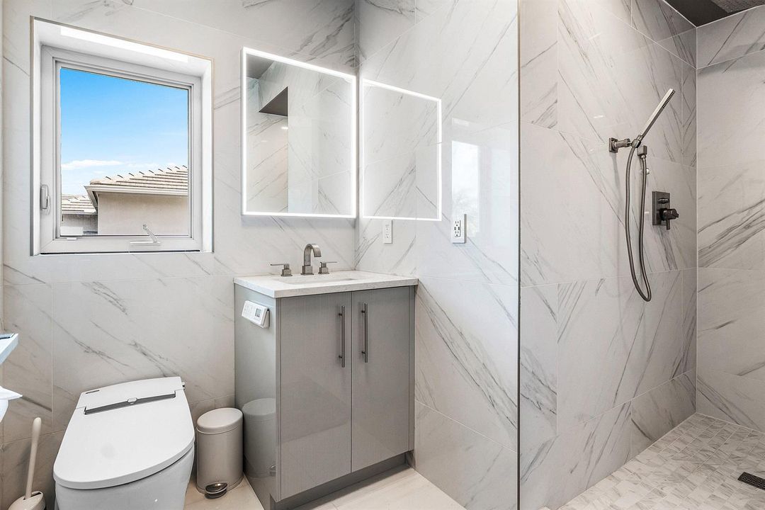 Guest House Bathroom