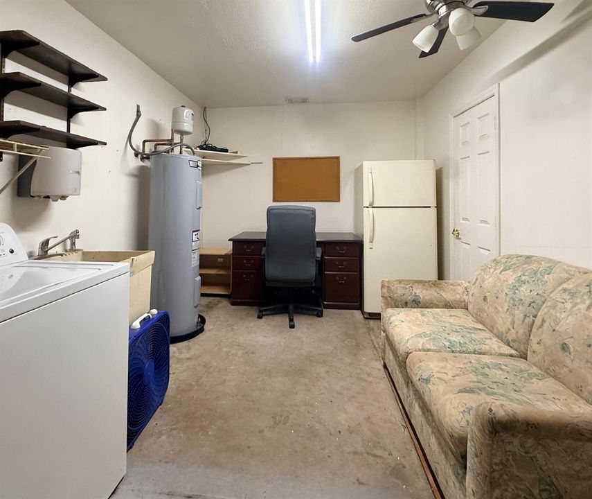 Laundry/Flex Room
