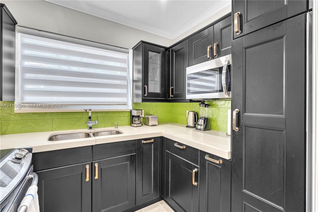 В аренду: $2,900 (2 спален, 1 ванн, 15612 Квадратных фут)