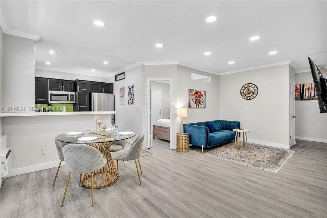 В аренду: $2,900 (2 спален, 1 ванн, 15612 Квадратных фут)