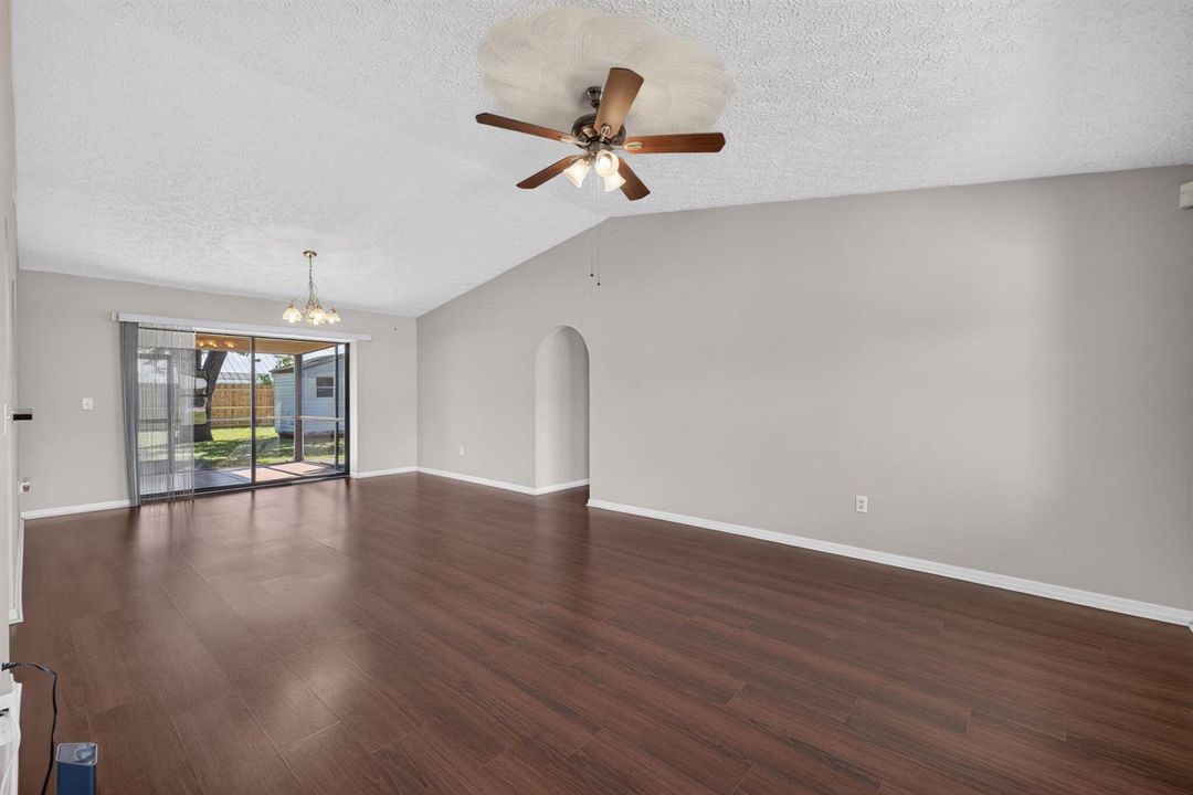 5-web-or-mls-3A5A7388