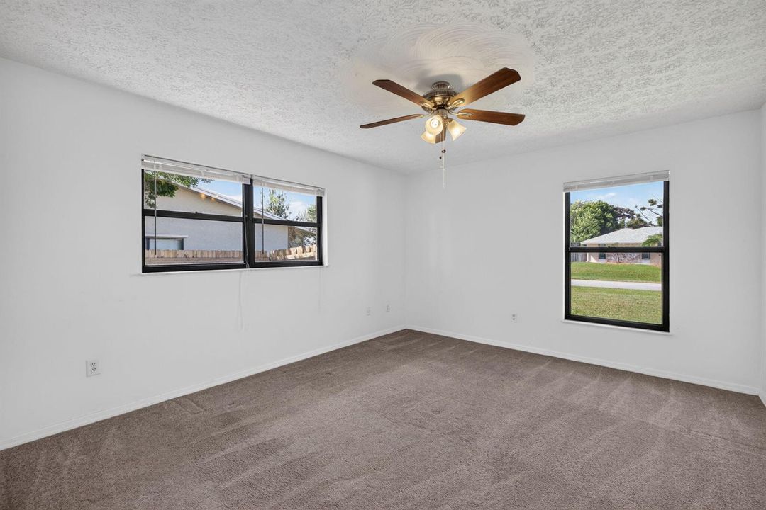16-web-or-mls-3A5A7442