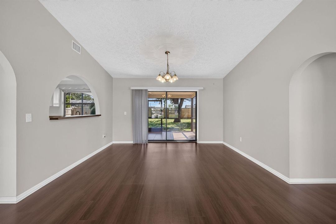 10-web-or-mls-3A5A7414