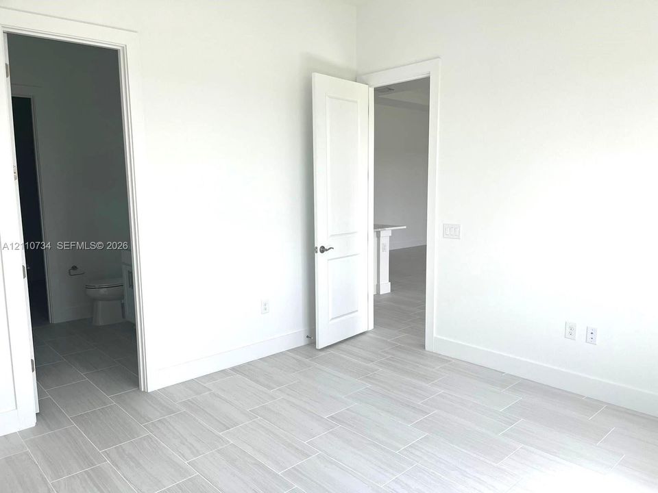 MASTER BEDROOM